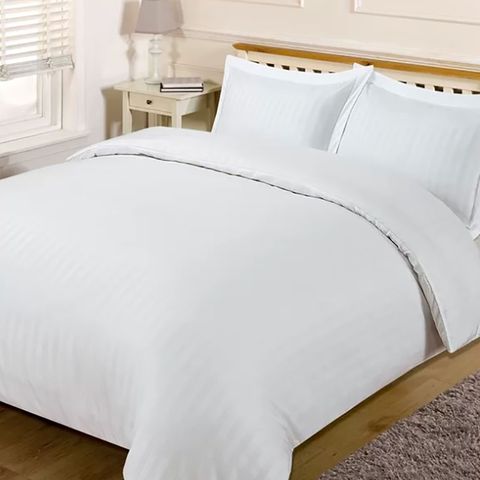 white-bed-sheets-2-1562066741
